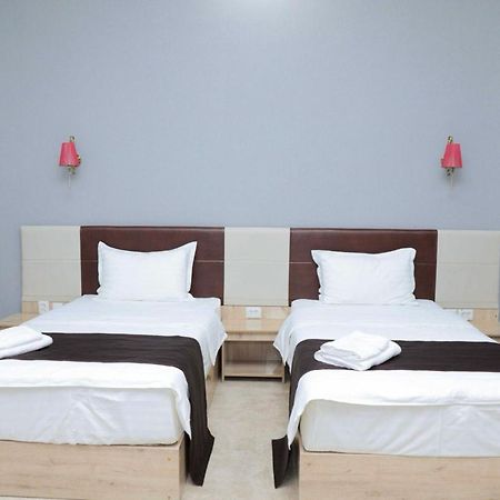 Karavan Street Hotel Tashkent Exterior photo
