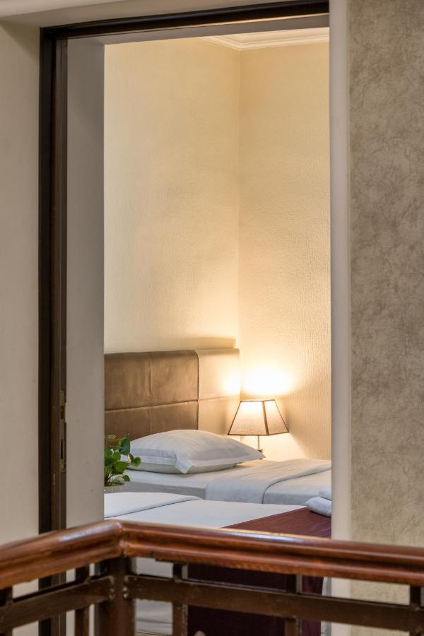 Karavan Street Hotel Tashkent Exterior photo