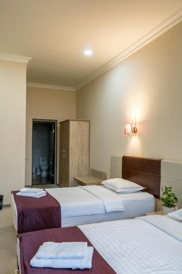Karavan Street Hotel Tashkent Exterior photo