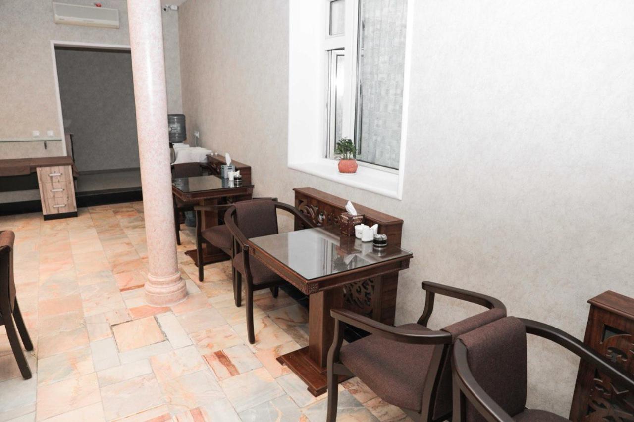 Karavan Street Hotel Tashkent Exterior photo