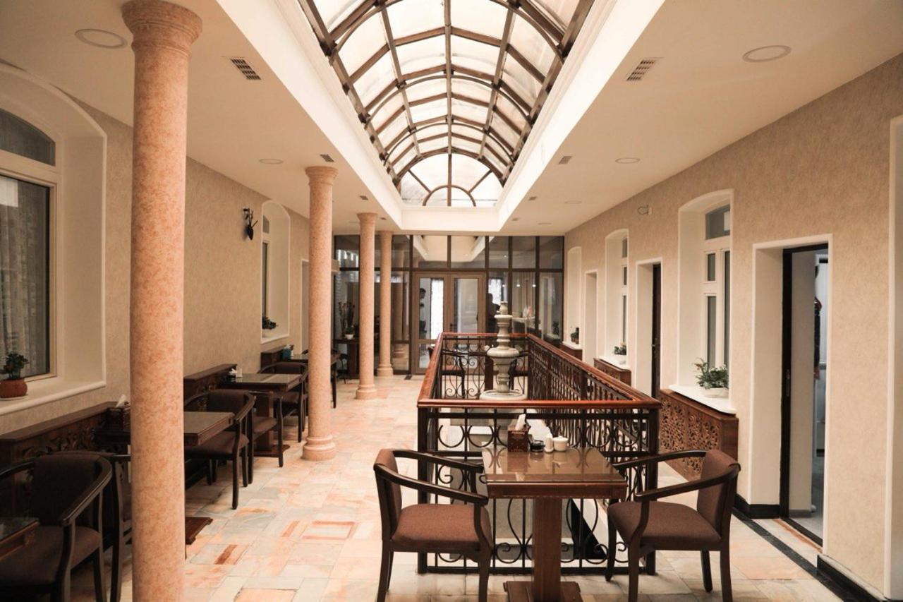 Karavan Street Hotel Tashkent Exterior photo