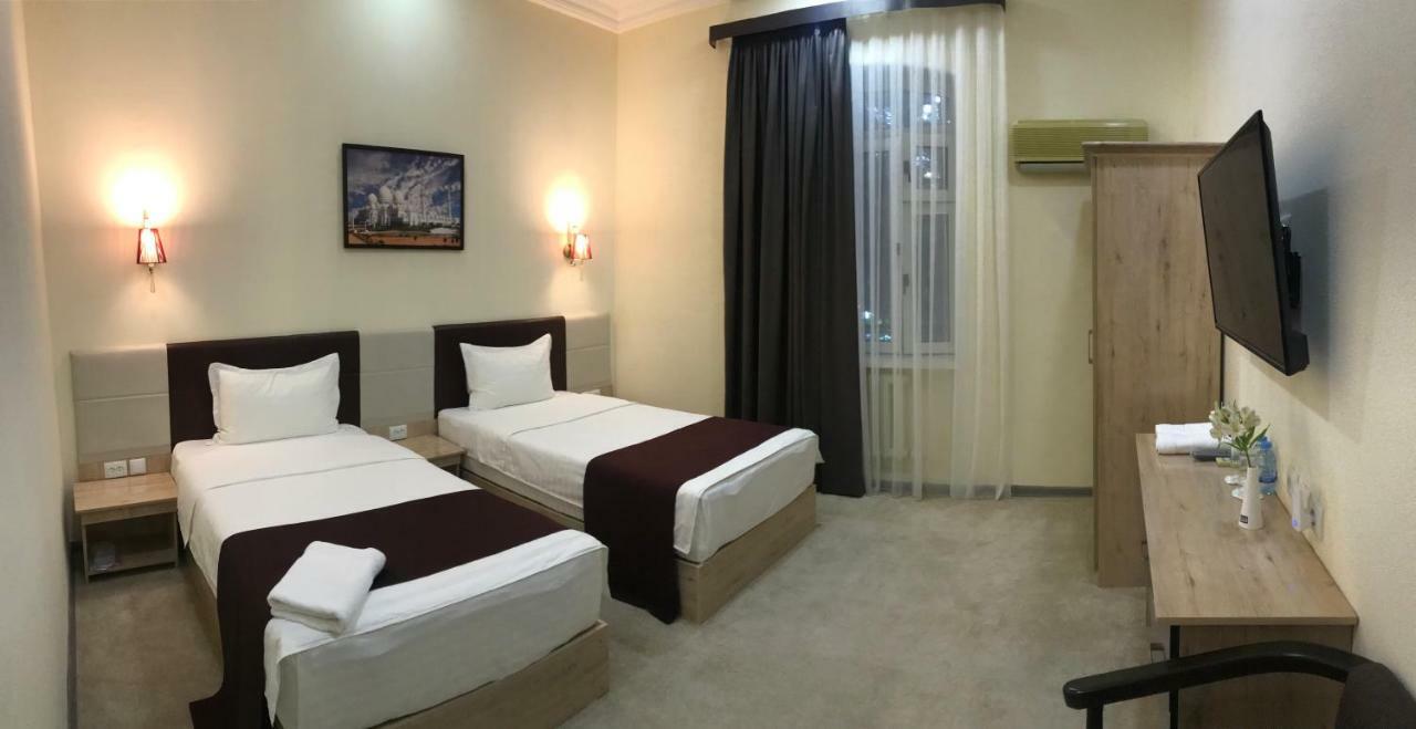 Karavan Street Hotel Tashkent Exterior photo